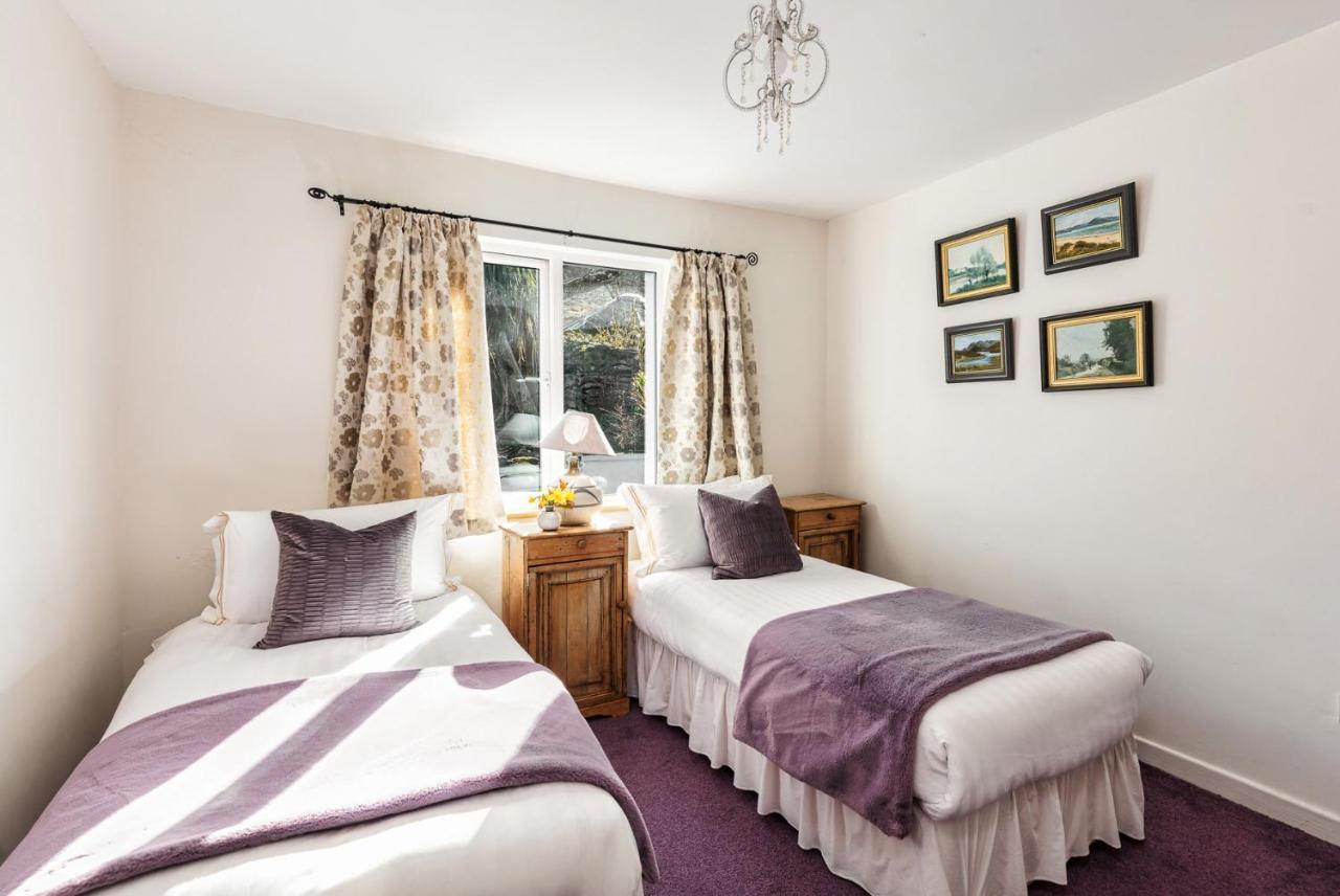 Granville House Apartments And Garden Suites Ballyferriter Εξωτερικό φωτογραφία