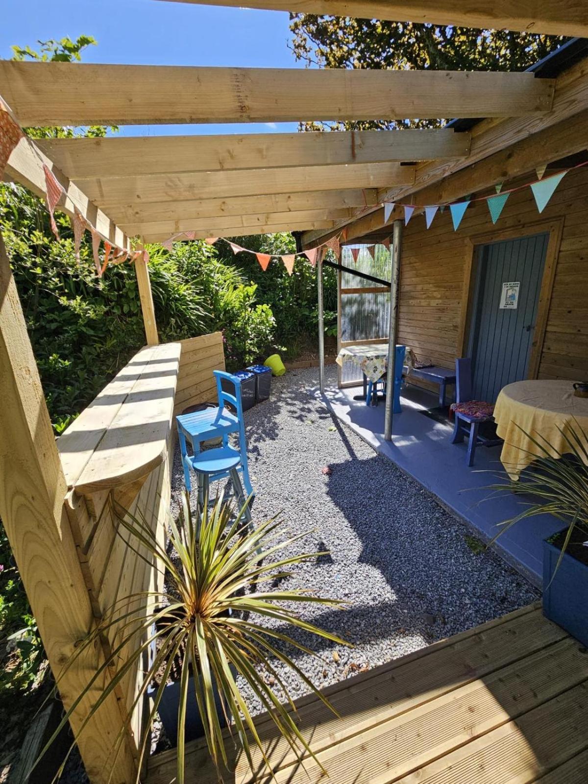 Granville House Apartments And Garden Suites Ballyferriter Εξωτερικό φωτογραφία