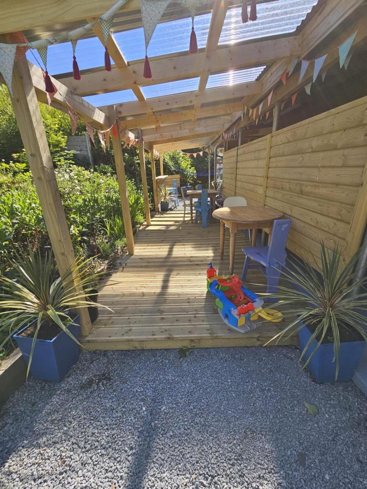 Granville House Apartments And Garden Suites Ballyferriter Εξωτερικό φωτογραφία