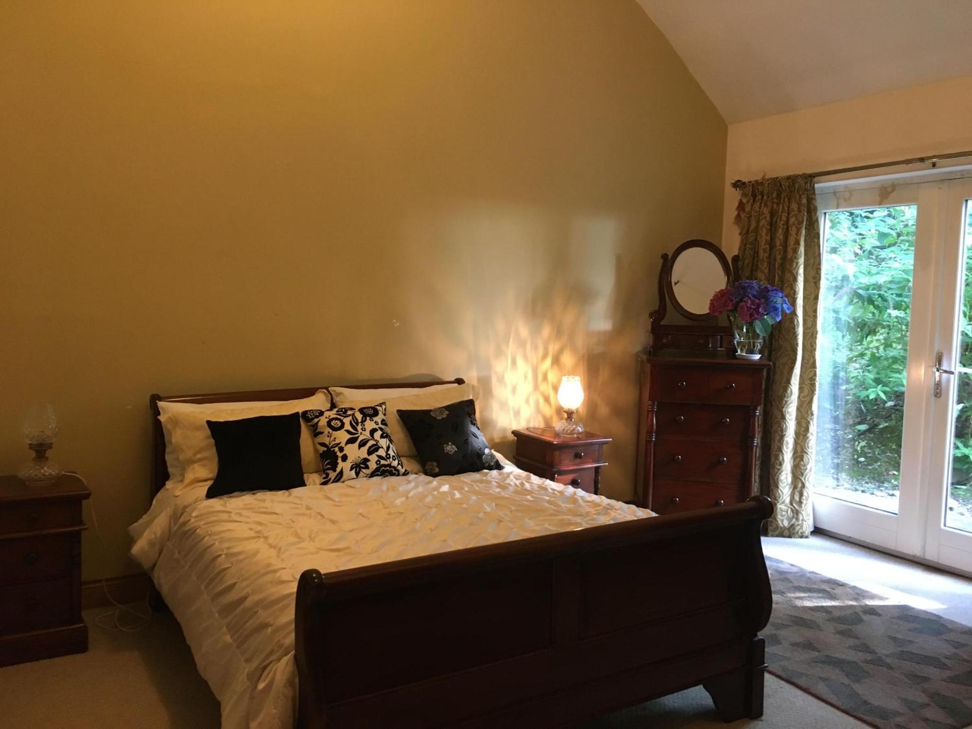 Granville House Apartments And Garden Suites Ballyferriter Εξωτερικό φωτογραφία